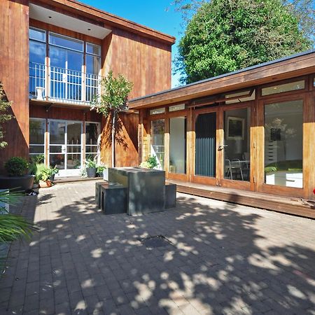 Cedar House Canterbury Bagian luar foto
