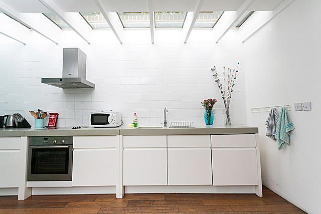 Cedar House Canterbury Bagian luar foto